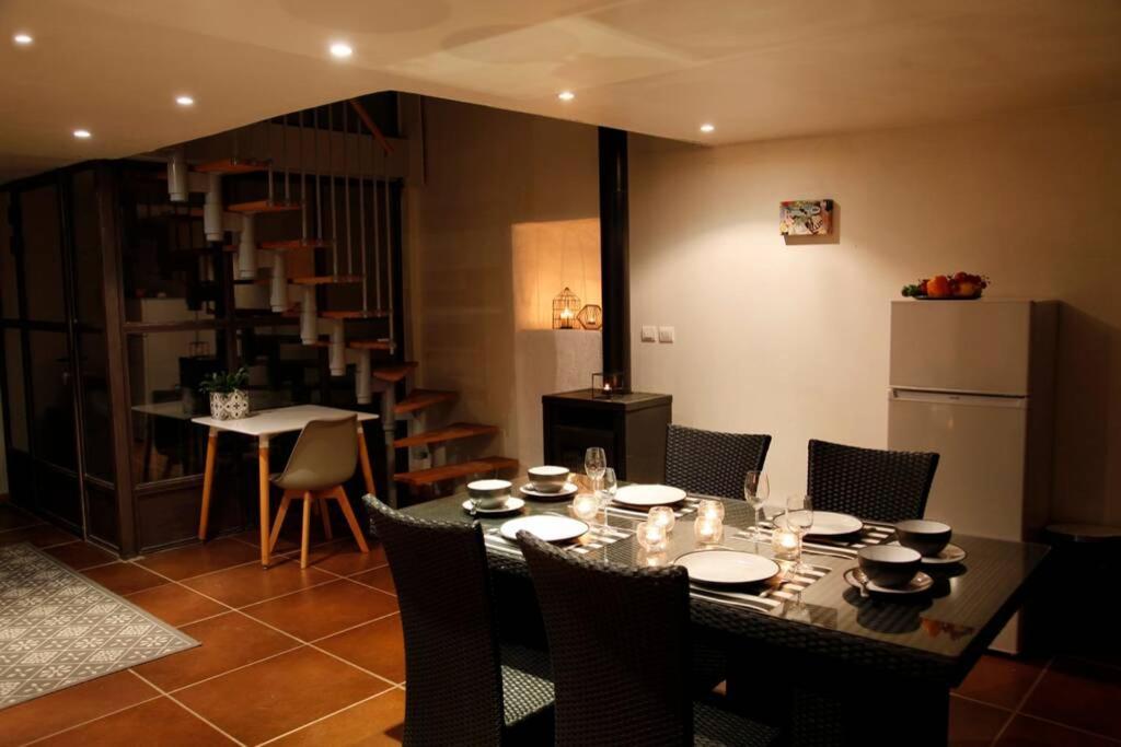 Maison De Charme Renovee Villa Cucuron Dış mekan fotoğraf
